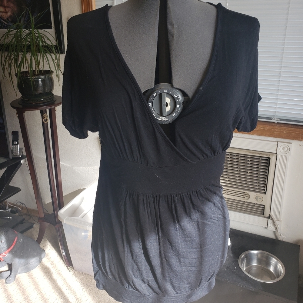Black empire flowy blouse